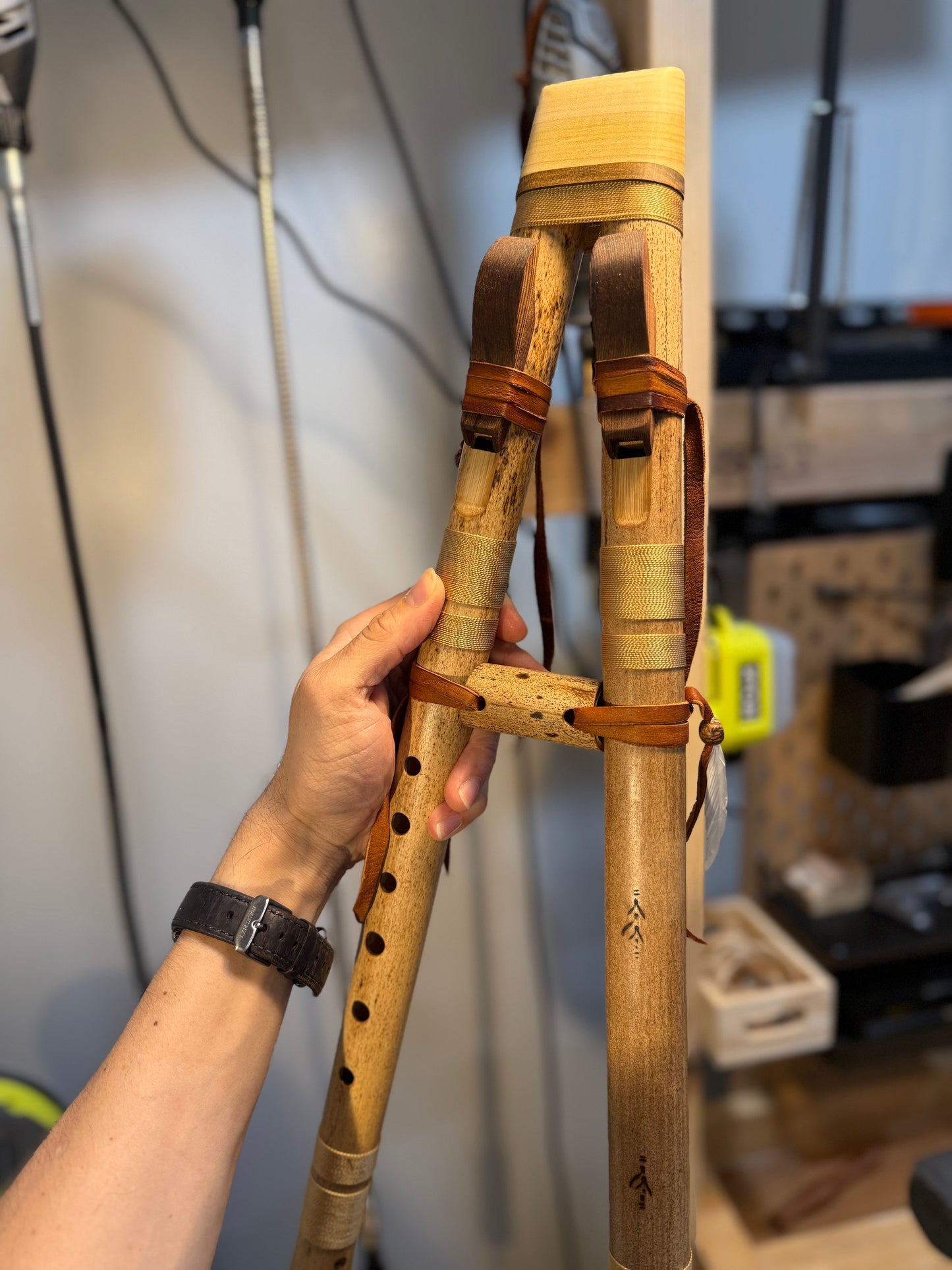 Native American Drone flute  - (G 440 Hz ) Golden Accent