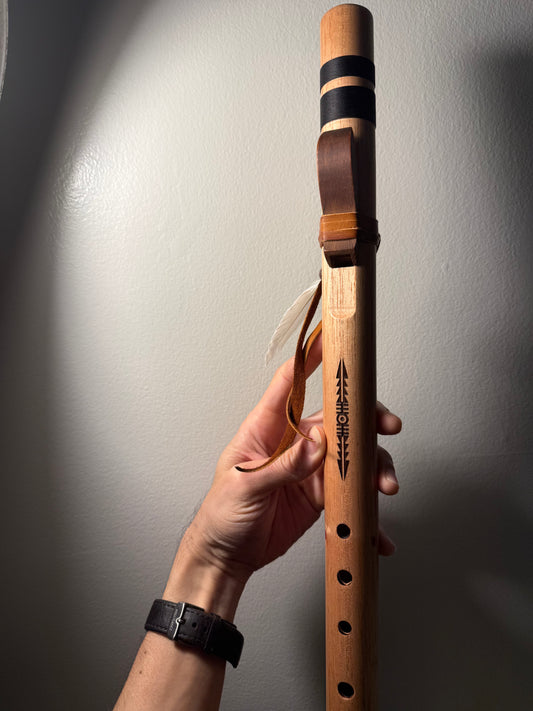 Wooden! Native inspired love flute (F 432 Hz)
